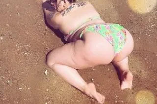 You deserve the best!!Sloppy mouth..💋💦 pu$$y a gripper💦👀 This Ass Clap😈 - Image 6