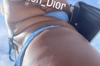 📲📲🌴Tropical Ebony Beach Doll🌴Q... - Image 2