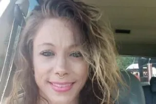 Hello Gentlemen Come Check Me ... - Image 2