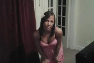 Hello Gentlemen Come Check Me ... - Image 3