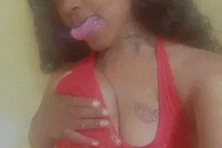 New in town 🚙CarDate 👅💦TIGHT C... - Image 1