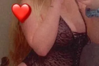 Sensual 🫧 Sexy ❤ Soft 💦 Full B... - Image 1