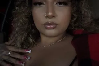 💕exotic thick latina💦text or c... - Image 2