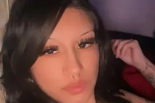 THE BESTEST PLAYHOUSE BACK IN TOWN 💋 - Image 2