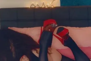 💋 SEXY MILF VIBES💋 🌹COME RELAX... - Image 1