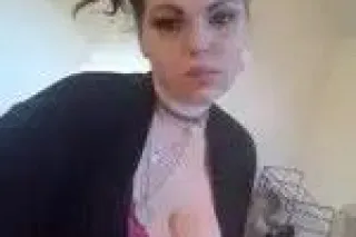 INC & OUTC Available Sexy Redhead Amazon Squirt Queen😜😘😘 - Image 3