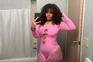 Curly headed college cutie ✨ -... - Image 3