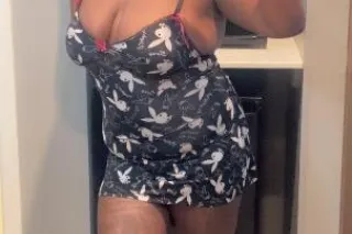 Creamy back in town available ... - Image 2