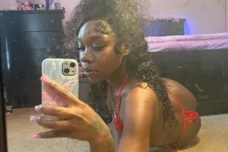 Tempting I Know 😏💦 - Image 3