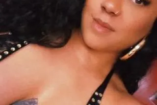 $100 qv special last night in town - Image 1