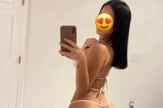 🥰😍I'm a sexy Latina with a big... - Image 3