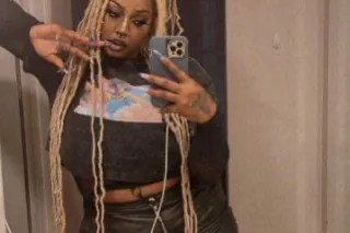 Juicy Pus*Y💦 - 22 - Image 2