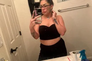 Your fav naughty girl ready to... - Image 1