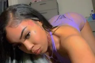 READY NOW🤍PRETTY FACE BADDIE 🤍... - Image 4