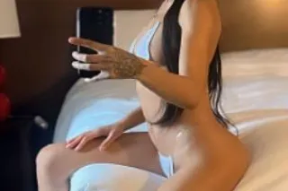 Aaliyah Chanel🎀 Petite Carmel ... - Image 1