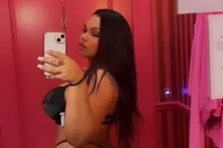 In Town for the weekend!😍🩷 100... - Image 1