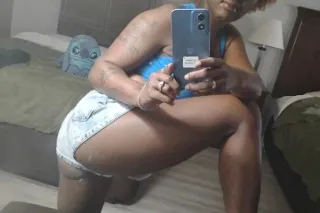 THROAT 🐐 NEVER CHOKE PUSSY TIG... - Image 1