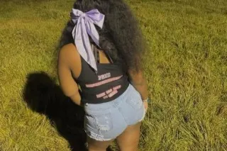 Jus some thick ishh - 20 - Image 2