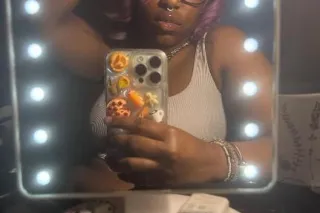 Jus some thick ishh - 20 - Image 1