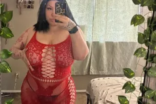 Thickass Zoey 😍❤ - 23 - Image 1