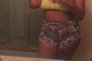 thick rich chick - 24 - Image 2