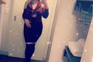 Blondes do it best 🅂🅄🄿🄴🅁 🅕🅡🅔🅐🅚... - Image 2