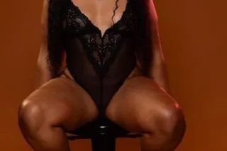 🚺💋YOUNG SEXY OUTCALL GO TO U 🚺... - Image 3