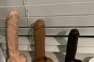 The girl that does everything!... - Image 1