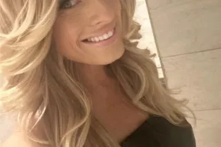 Blonde Bombshell from the Sout... - Image 2