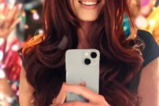 Blonde Bombshell from the Sout... - Image 1