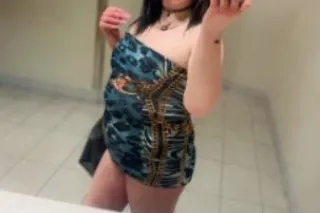 Beautiful Blue Eyed Babydoll Nivvy - Image 5