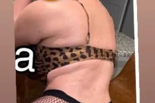 AVAILABLE, HOT N READY 💦😈🤤🤤 - ... - Image 1