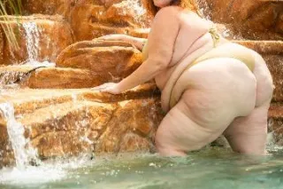 BBW PORN STAR JULIE GINGER 72" 🍑 - Image 8