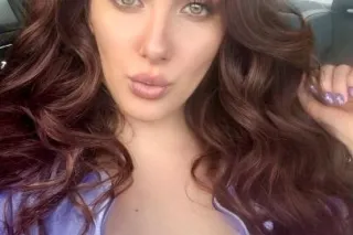 Visiting RedHead Beauty - Image 6