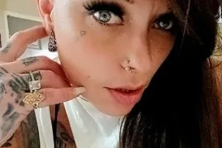 Its me Naughty Nadia - Image 7