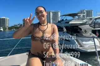 Bee Uzui🗡Goat Throat👅 - Image 5