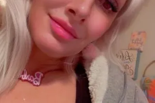 e ♥🅗🅞🅣🔥💦 🅿🅻🅰🆈🅼🅰🆃🅴 αναιℓαвℓє иσ... - Image 1