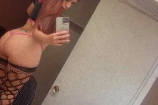 THE THICKEST LATINA - 23 - Image 2
