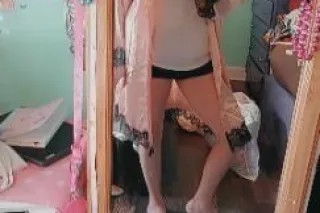 Your favorite hello and hardes... - Image 3