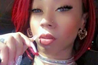 freaky and petite - Image 5