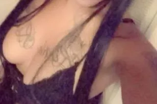 THICK AND JUICY WET PUSSY - 24 - Image 2