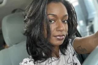 India 💦 Pretty Petite - Image 5