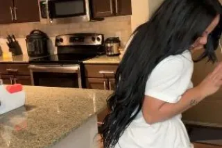 Soy Mia pasa un lindo dia conm... - Image 1