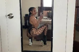 PEYTONCASHAY - 25 - Image 4