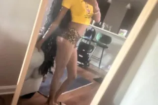 georgia peach im backkk 🥹😏💦 come let me rock your world for tn and tn only 🥹 - Image 5