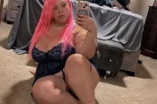 Chyna Dior🩷 With The Wets 💦 Gu... - Image 3