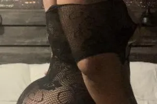 Let me be your get away cum all over me - Image 7