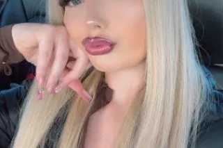 Aloha 🌺🤍 barbie here to bring some fun to your day TNA verified - Image 6