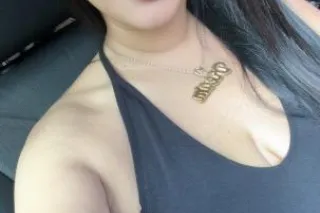 💦 Playmate With Curves In All ... - Image 3