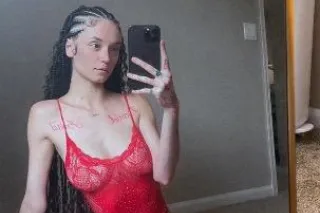 Pretty 😍❤ With Pretty Feet 🦶Co... - Image 1